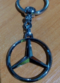 Брелок Mercedes хромированный